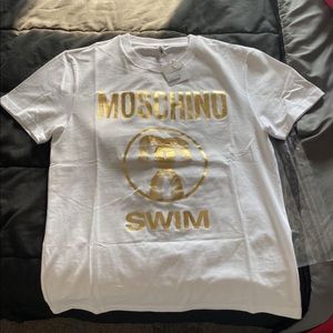Moschino spandex shirt